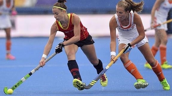 Momento del partido entre Holanda y España. 