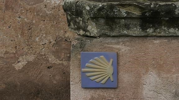 Señalización del Camino de Santiago en Villaviciosa.