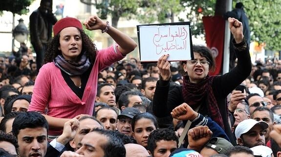 Manifestación en Túnez durante la revolución. 