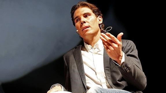 Nadal interviene en un encuentro para clientes. 