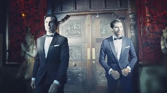 Fran y Catetano Rivera, en el videoclip 'Sangre Caliente'.