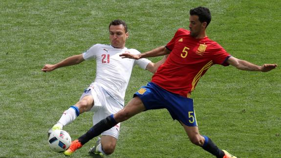 Busquets, durante el partido contra República Checa. 