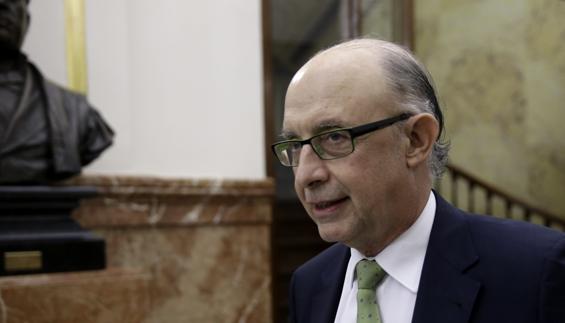 Cristóbal Montoro, ministro de Hacienda.