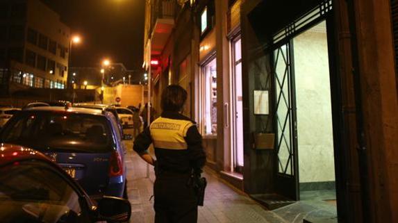 Portal donde ha tenido lugar el suceso.