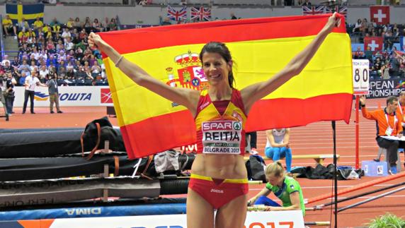 Ruth Beitia, tras lograr la medalla. 