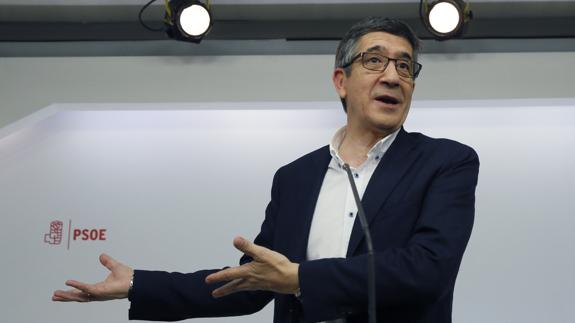 El candidato a liderar el PSOE Patxi López.