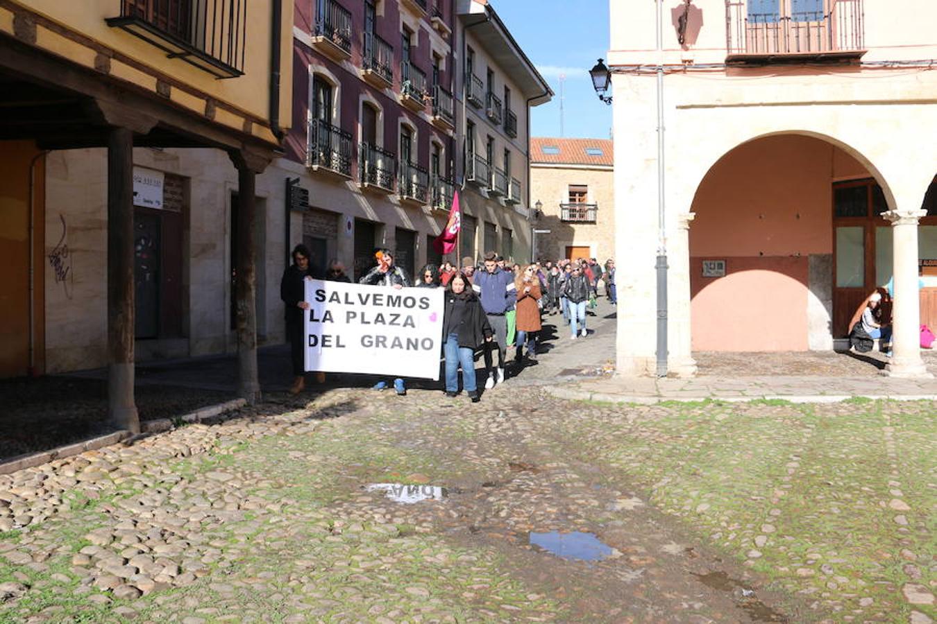 Protestas contra las obras de la plaza del Grano.