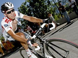 El ataque de Carlos Sastre en Alpe d'Huez, mejor momento de 2008