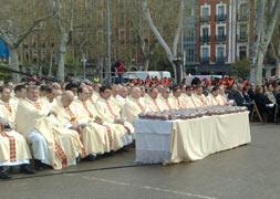 El padre Hoyos ya es beato