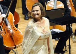 Ainhoa Arteta / R. OTAZO