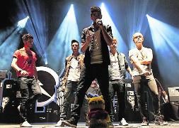 Auryn en un concierto de este año en Torrelavega. / LUIS PALOMEQUE