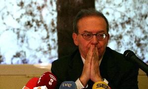 Antonio Carrascosa, director general del FROB, durante una rueda de prensa en Valladolid. / LETICIA PÉREZ - ICAL