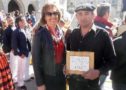 Los gabarreros rinden tributo a José Luis Muñoz y Basilio Rada