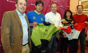 Diputación y Ayuntamiento de Palazuelos suman esfuerzos para que David Llorente acuda al Mundial