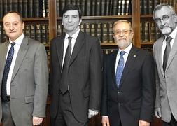 Daniel Miguel y Marcos Sacristán, en color, pasan a la ronda definitiva del 22 de mayo. / RAMÓN GÓMEZ