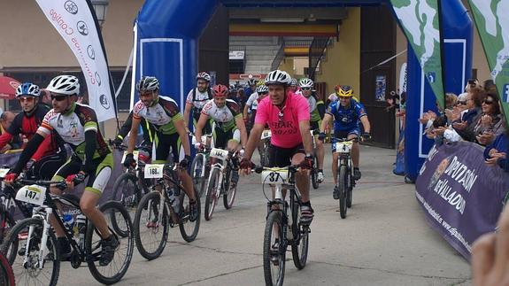 lLos participantes inician la marcha 