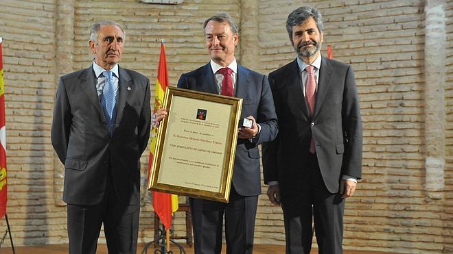 Cuenca nombra Hijo Predilecto a Martínez Tristán por su compromiso con el pueblo