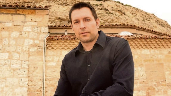 Nacho Lezcano, técnico del Quesos Cerrato. 
