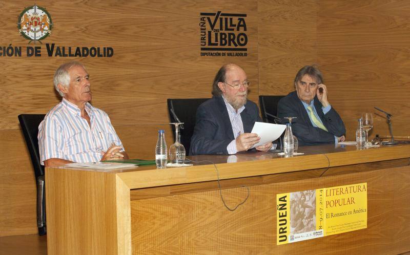 Maximiano Trapero, Joaquín Díaz y José Manuel Pérez-Prendes, ayer durante el simposio celebrado en el Centro E-Lea de Urueña. El Norte