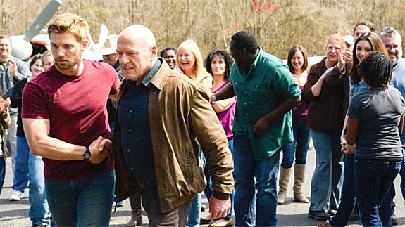 Una secuencia de 'La Cúpula'