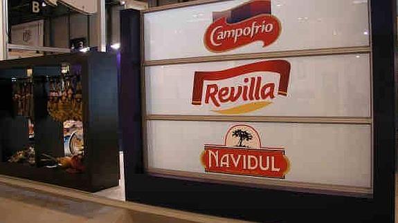 Expositor de Campofrío en una feria.