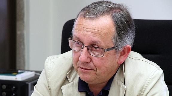 El delegado de la Junta en Segovia, Javier López-Escobar. 