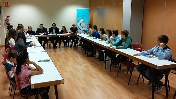 Primera reunión del Consejo Municipal de Infancia.