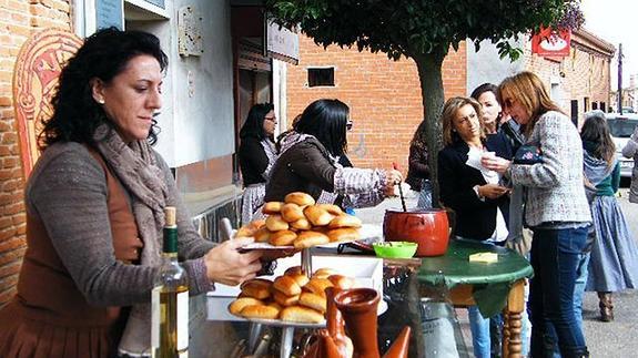 Venta de dulces durante la feria.