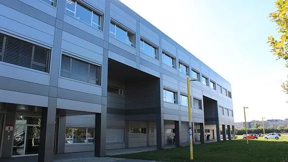 En el campus de la Universidad de León se encuentra el edificio CRAI-TIC que alberga la sede de la Fundación Centro de Supercomputación de Castilla y León.