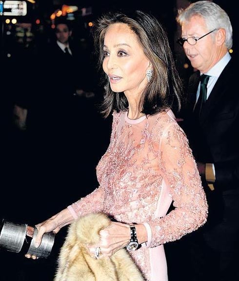 Una Isabel Preysler más delgada retoma su agenda con una sonrisa