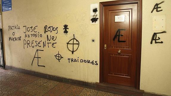 Fachada de la sede de IU en Palencia.