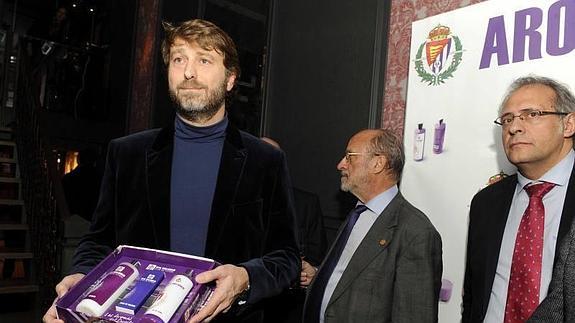 Carlos Suárez, en la presentación de los nuevos productos del Real Valladolid RICARDO OTAZO