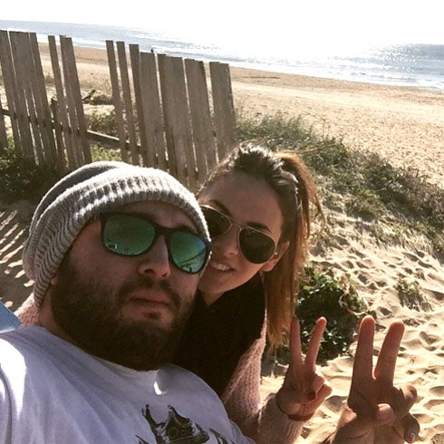 Kiko Rivera con su novia Irene Rosales