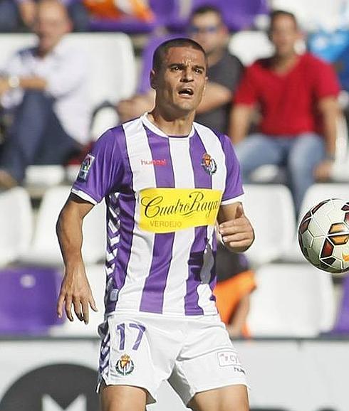 Peña, durante un partido con el Real Valladolid.