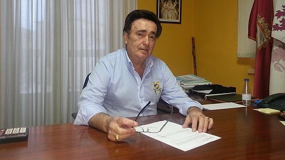 Jesús García, alcalde de Cuéllar. M. Rico