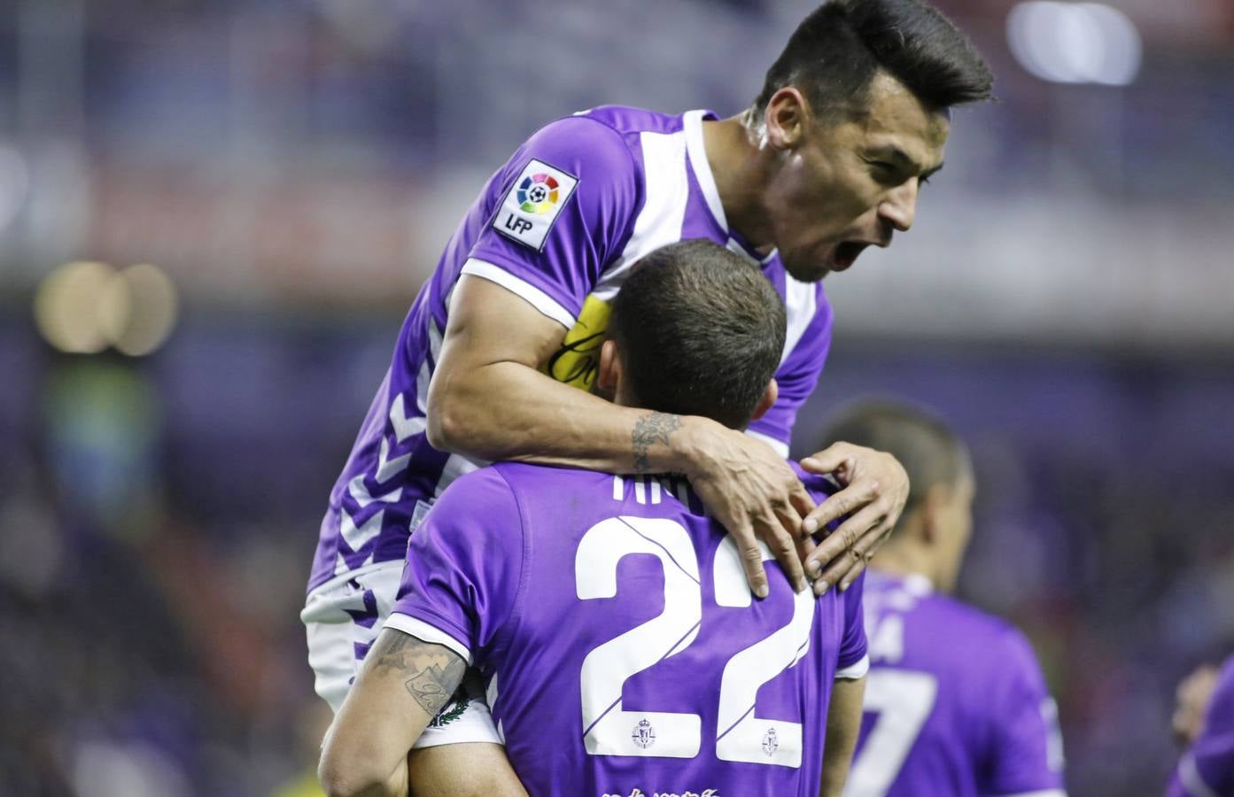 Hernán Pérez y Timor celebran uno de los goles.
