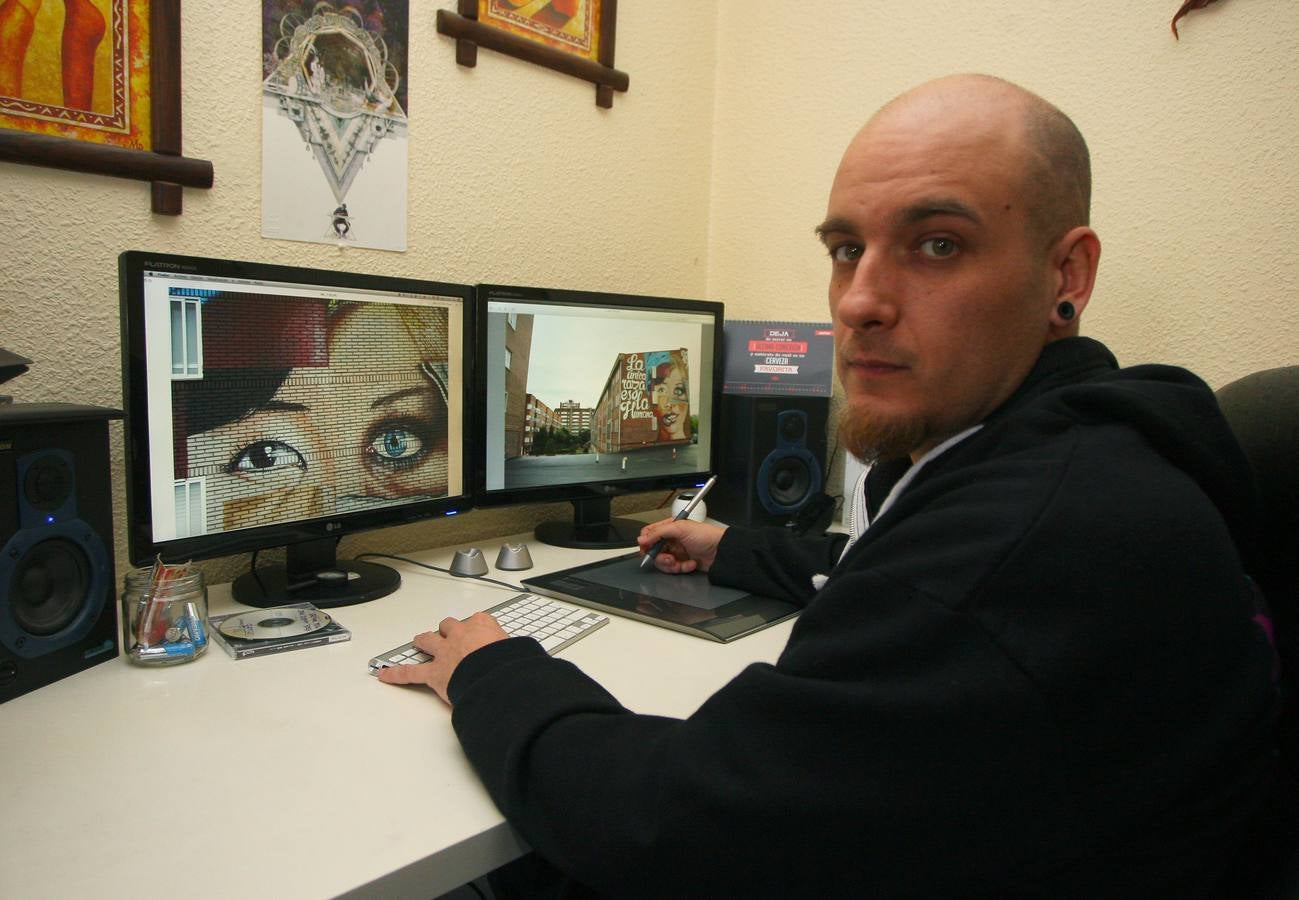 Asier Vera, en su estudio