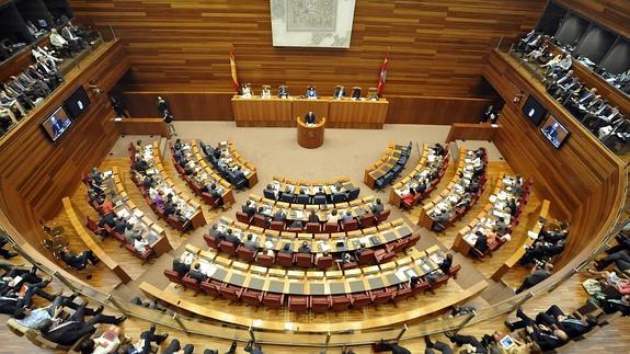 El hemiciclo de las Cortes, en una sesión con procuradores e invitados.