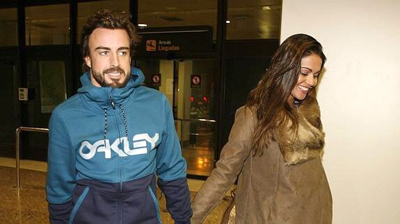 Fernando Alonso con Lara Álvarez