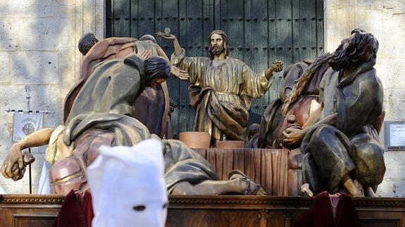 La Sagrada Cena, al inicio de la procesión. 