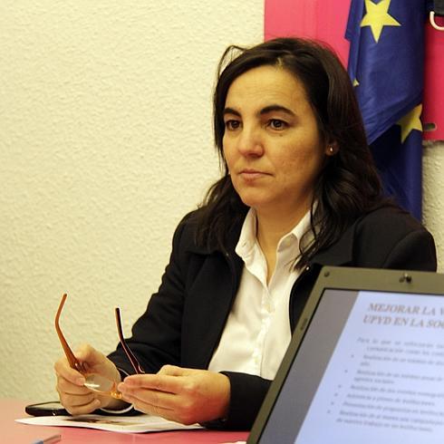 Isabel Romero se presenta a las Cortes autonómicas por UPyD.