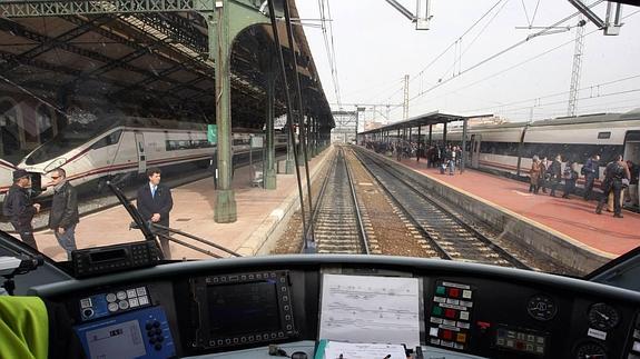 Fomento inicia la duplicación de la vía del AVE en Valladolid