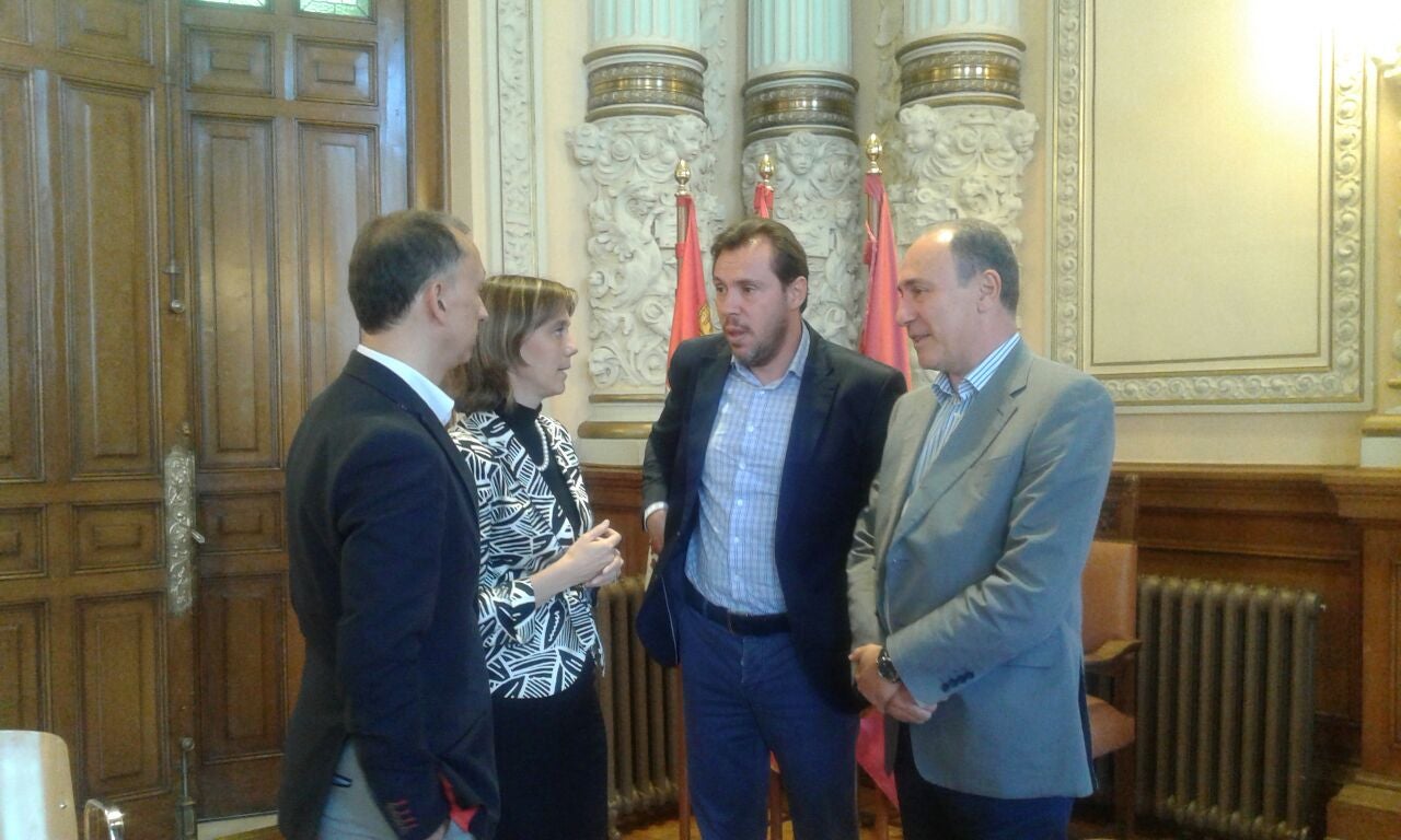 Félix Sanz, Ángela de Miguel, Óscar Puente y Antonio Gato. 