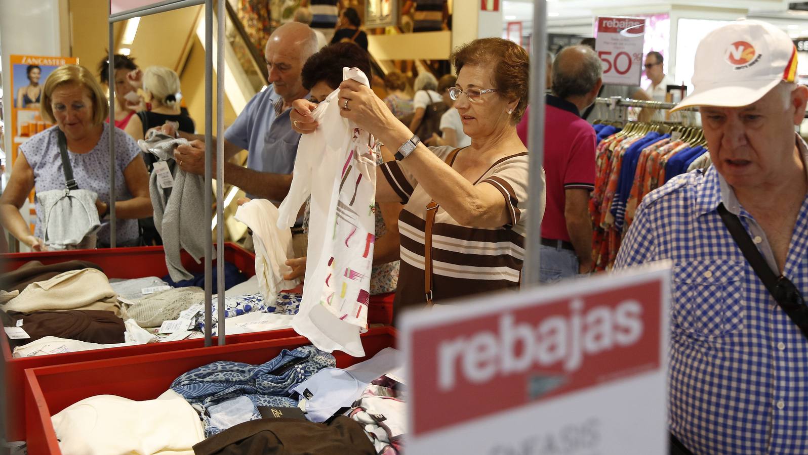 Rebajas de verano en El Corte Ingles de Valladolid