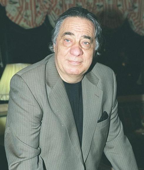 El funeral por Manolo de Vega será el jueves 30 en la catedral