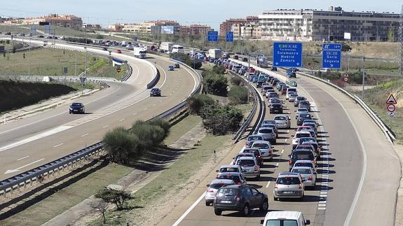 La DGT prevé 875.000 desplazamientos por las carreteras de Castilla y León este fin de semana