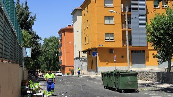 El foco de cucarachas en el barrio de San José procede de los sótanos