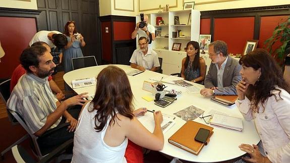 Reunión de Ecologistas en Acción con la corporación municipal. 