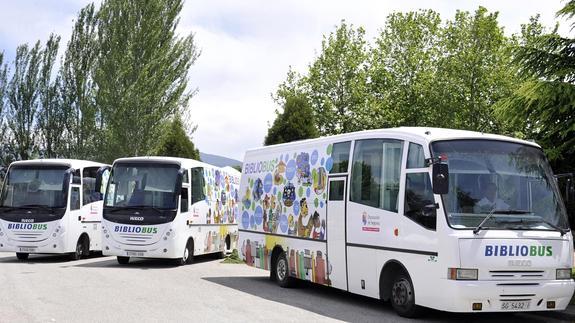 Los bibliobuses.