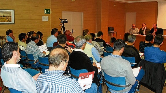 Momento del curso de formación celebrado por el PSOE. 